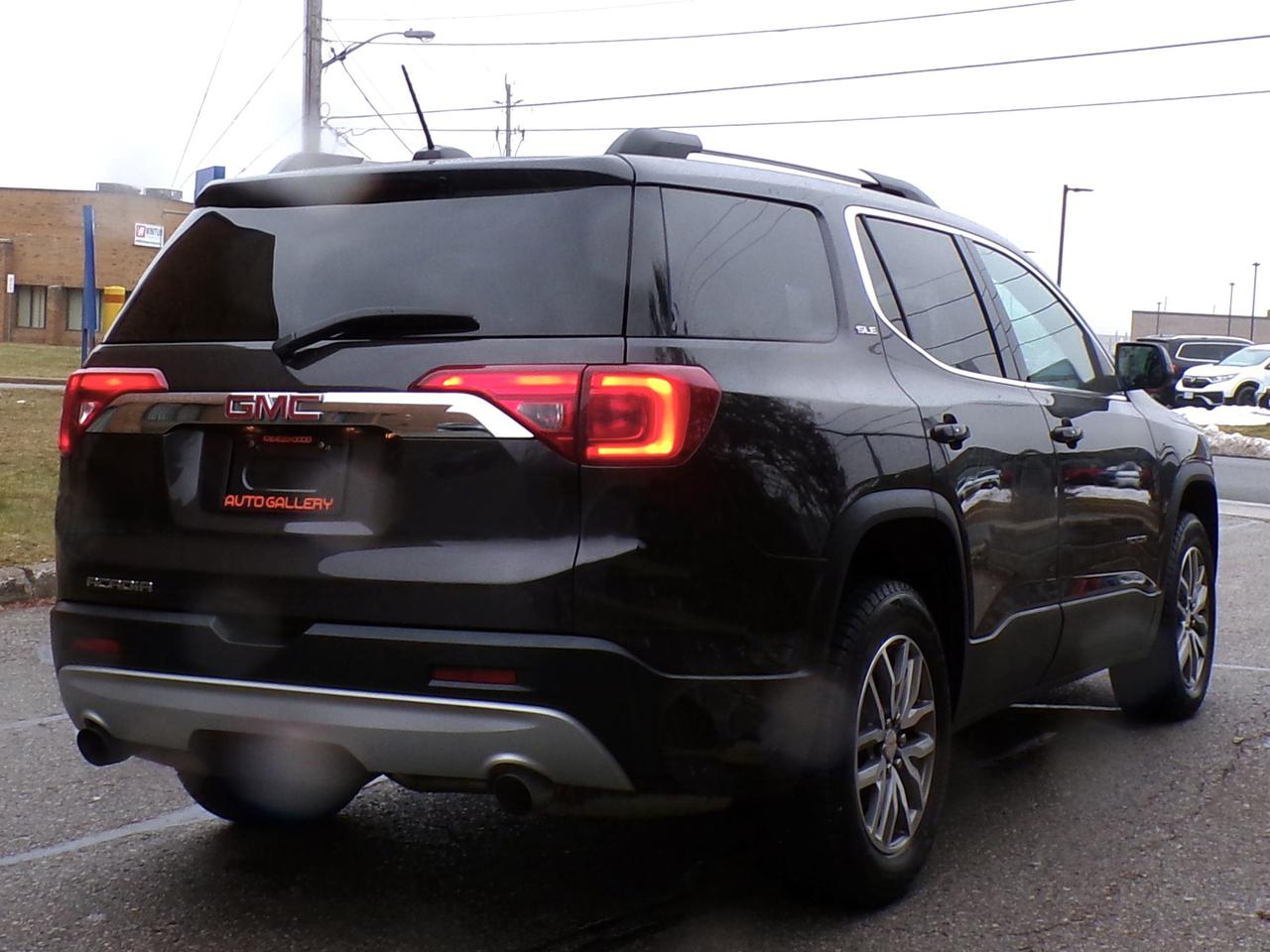 2017 GMC Acadia SLE2 6 PASSENGER ON-STAR NAVI CAMERA R. START H. SEATS Photo