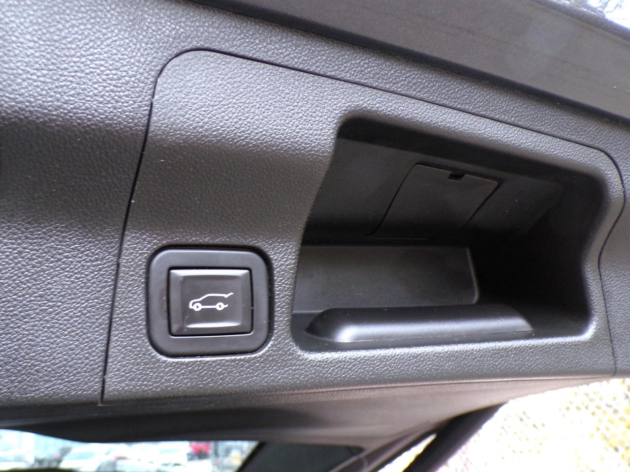 2017 GMC Acadia SLE2 6 PASSENGER ON-STAR NAVI CAMERA R. START H. SEATS Photo