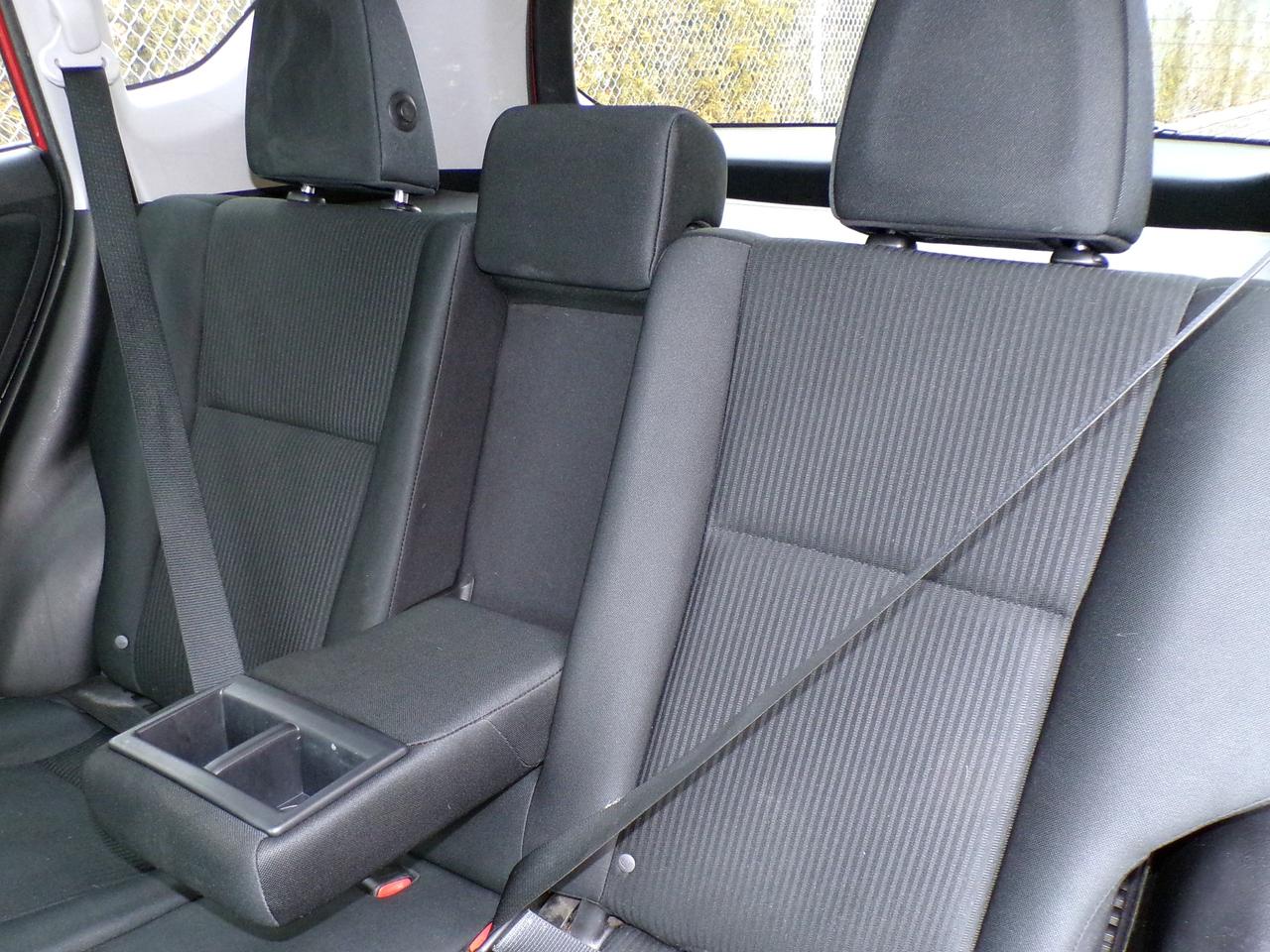 2016 Toyota RAV4 LE AWD Photo