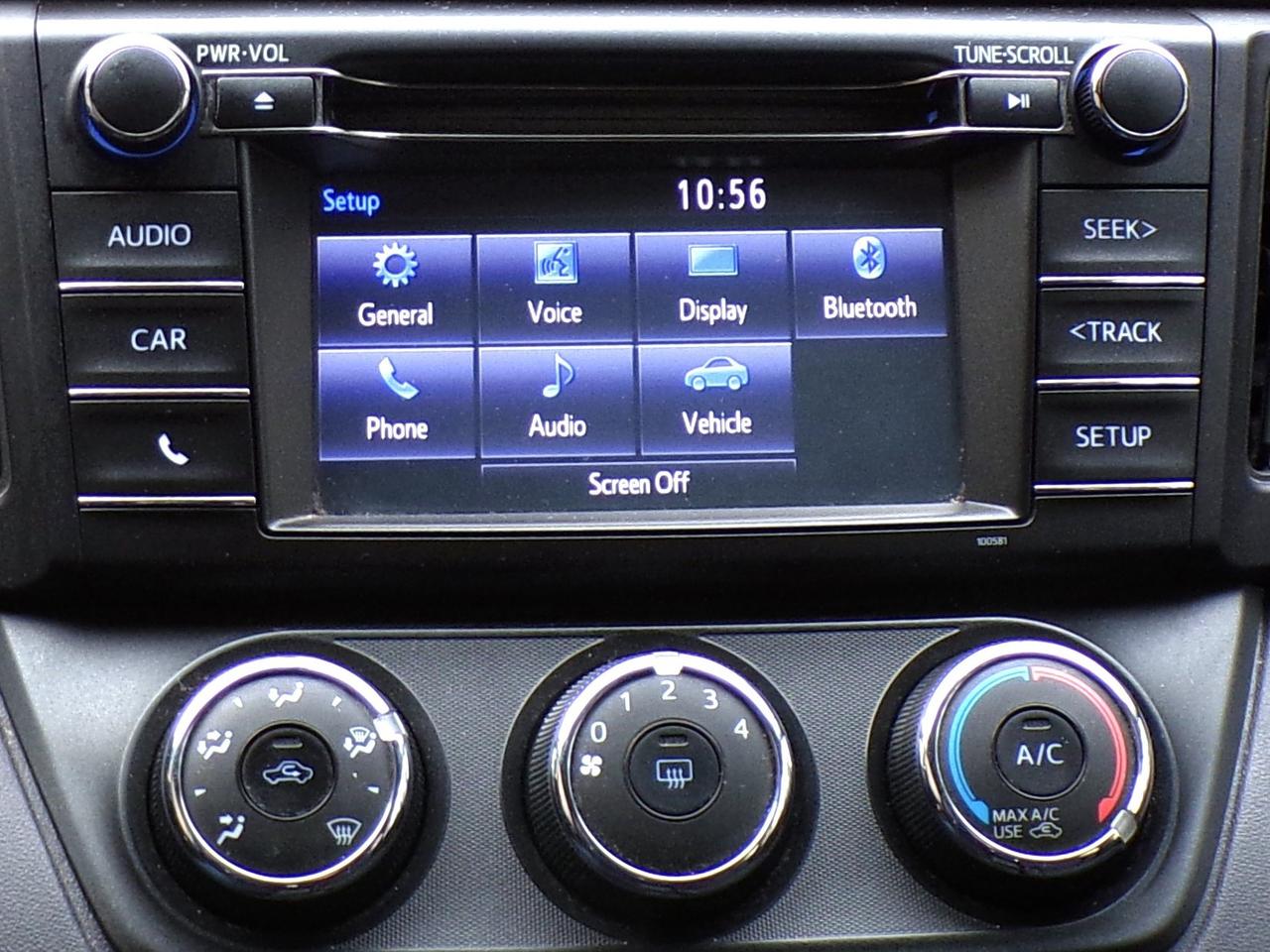 2016 Toyota RAV4 LE AWD Photo