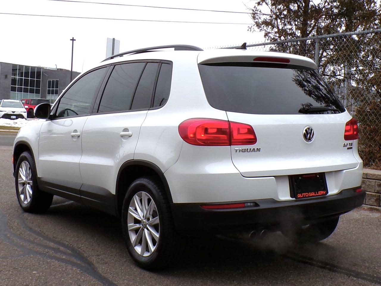 2015 Volkswagen Tiguan COMFORTLINE TECH 4MOTION Photo