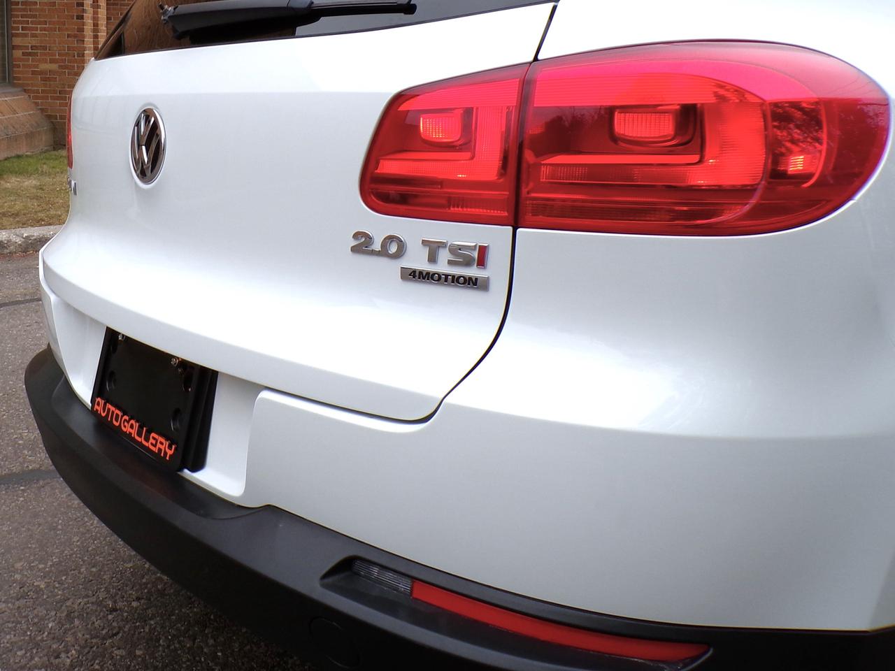 2015 Volkswagen Tiguan COMFORTLINE TECH 4MOTION Photo