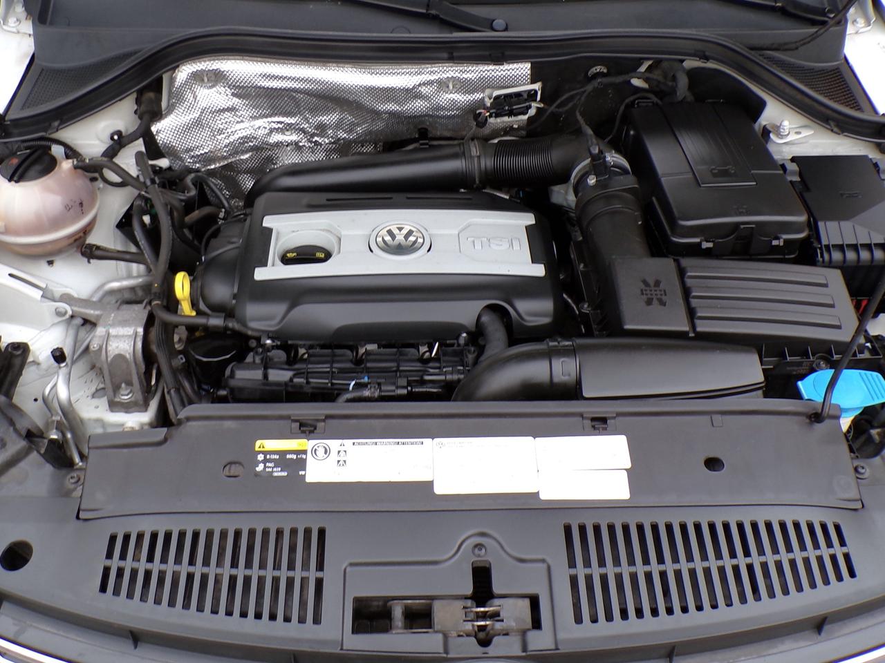 2015 Volkswagen Tiguan COMFORTLINE TECH 4MOTION Photo