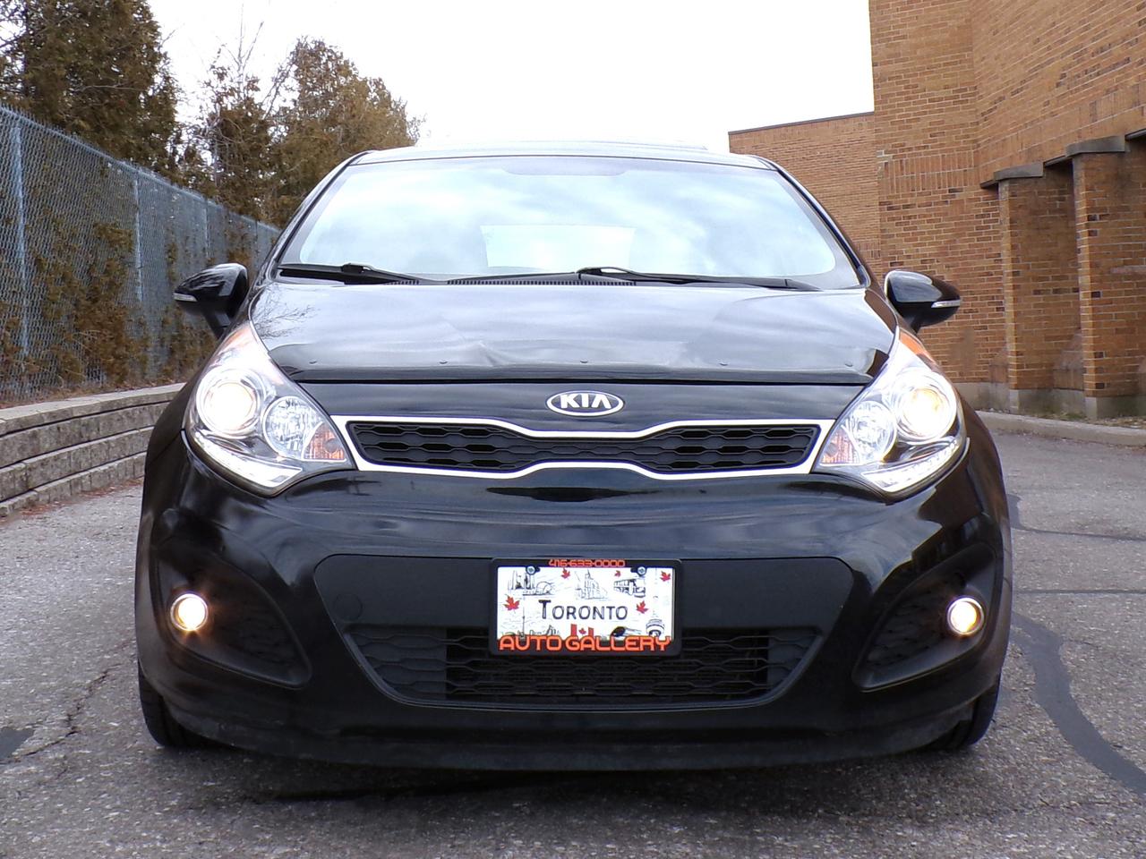 2015 Kia RIO SX HATCHBACK | NAVI | CAMERA | SUNROOF Photo5