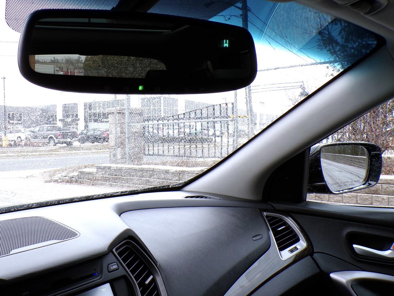 2016 Hyundai Santa Fe Sport 2.0T Limited AWD Photo