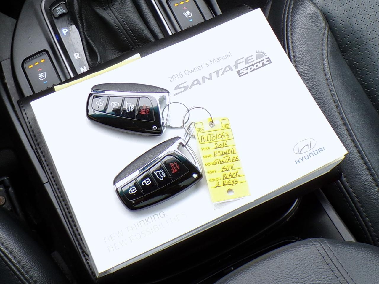 2016 Hyundai Santa Fe Sport 2.0T Limited AWD Photo