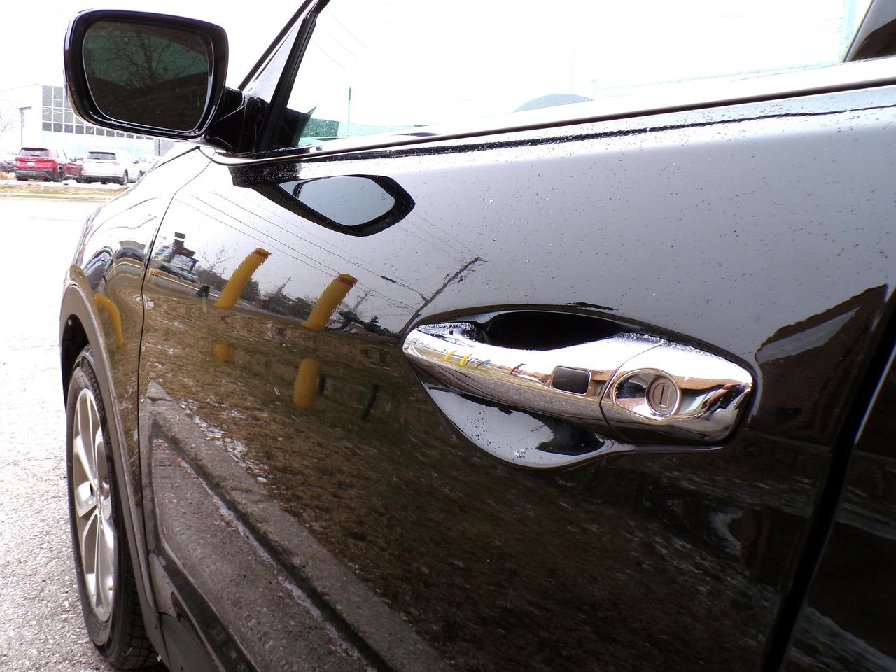 2016 Hyundai Santa Fe Sport 2.0T Limited AWD Photo