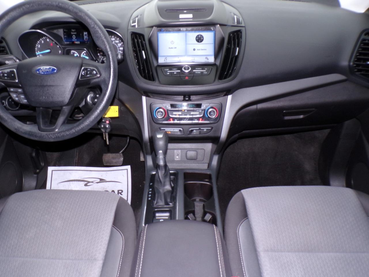 2017 Ford Escape SE 4WD | CARFAX CLEAN | 2-OWNERS Photo
