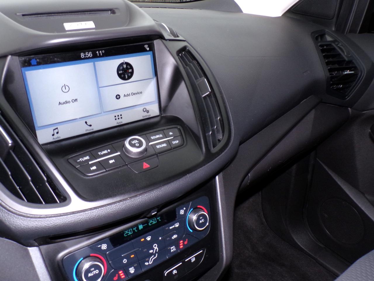 2017 Ford Escape SE 4WD | CARFAX CLEAN | 2-OWNERS Photo