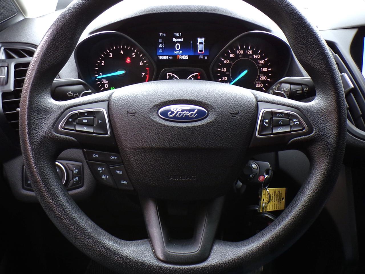 2017 Ford Escape SE 4WD | CARFAX CLEAN | 2-OWNERS Photo
