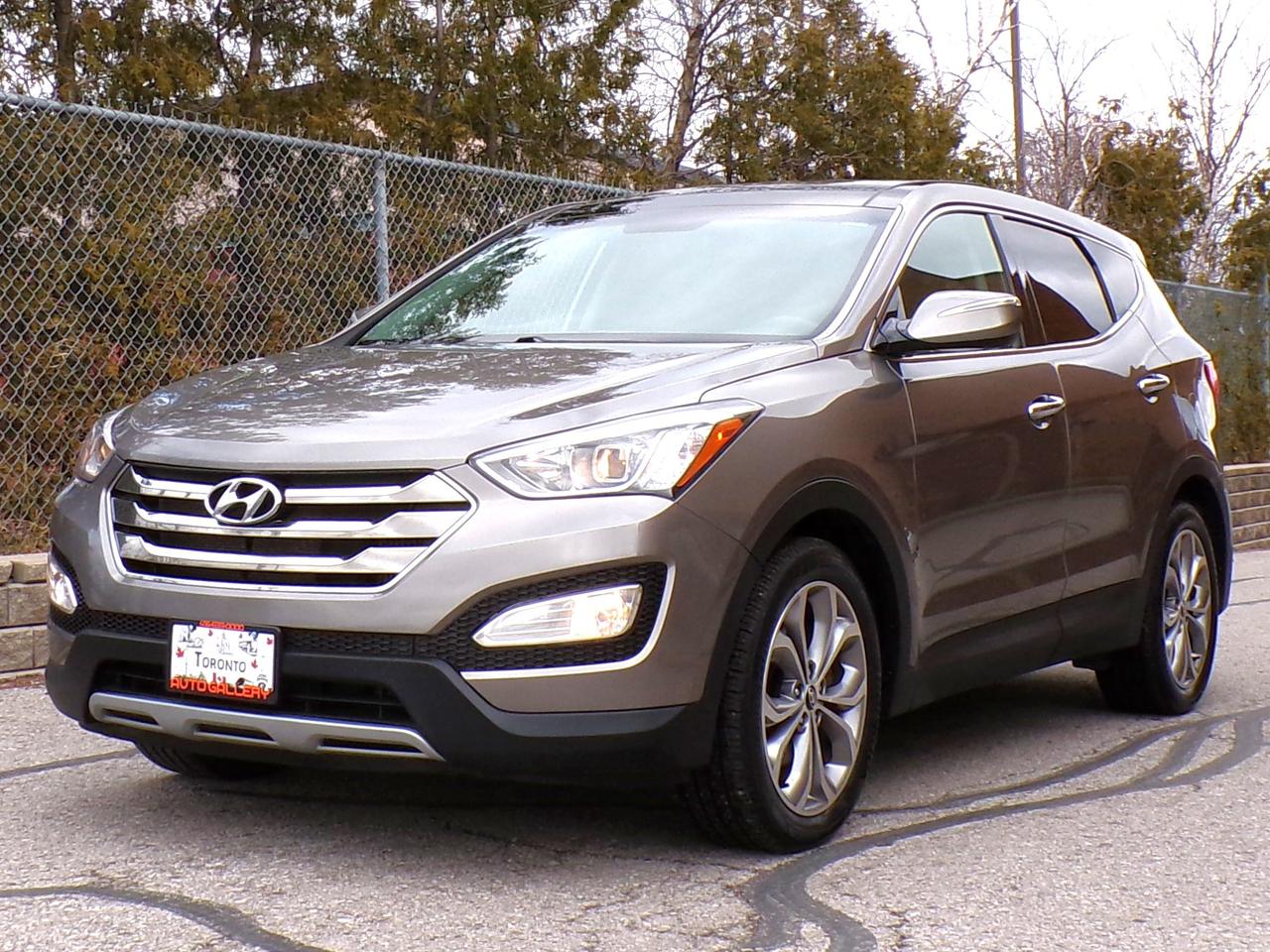 2013 Hyundai Santa Fe Sport 2.0T Premium AWD Photo4
