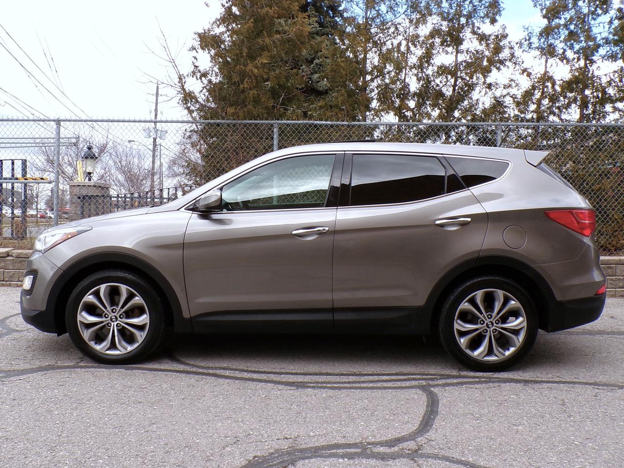 2013 Hyundai Santa Fe Sport 2.0T Premium AWD Photo