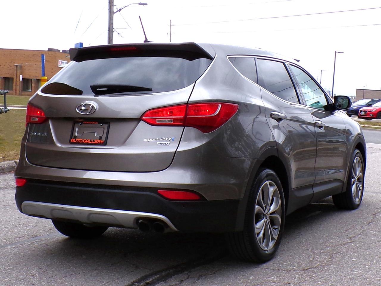 2013 Hyundai Santa Fe Sport 2.0T Premium AWD Photo