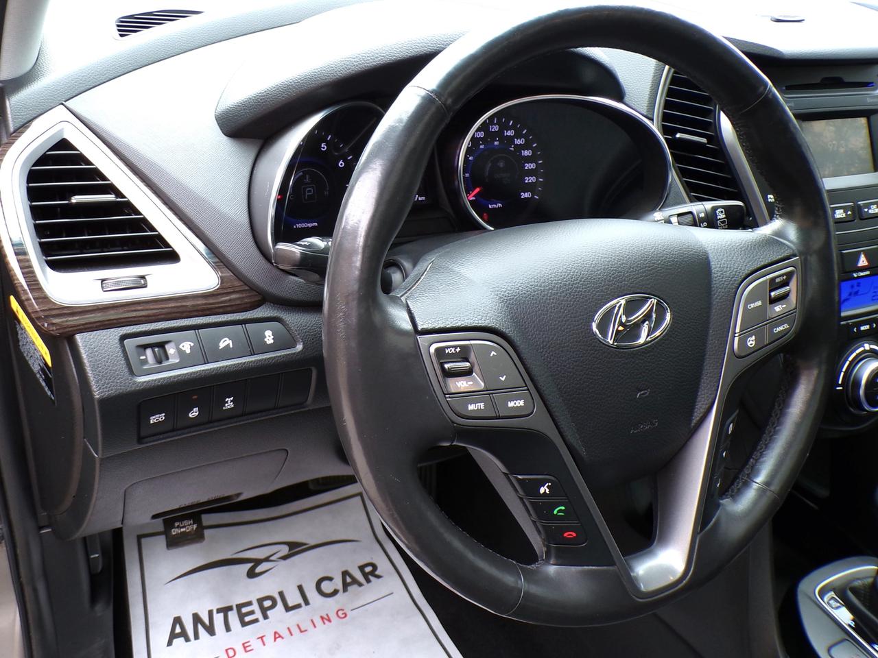 2013 Hyundai Santa Fe Sport 2.0T Premium AWD Photo