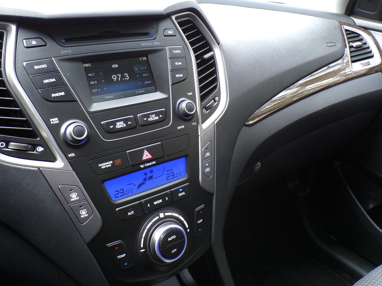 2013 Hyundai Santa Fe Sport 2.0T Premium AWD Photo