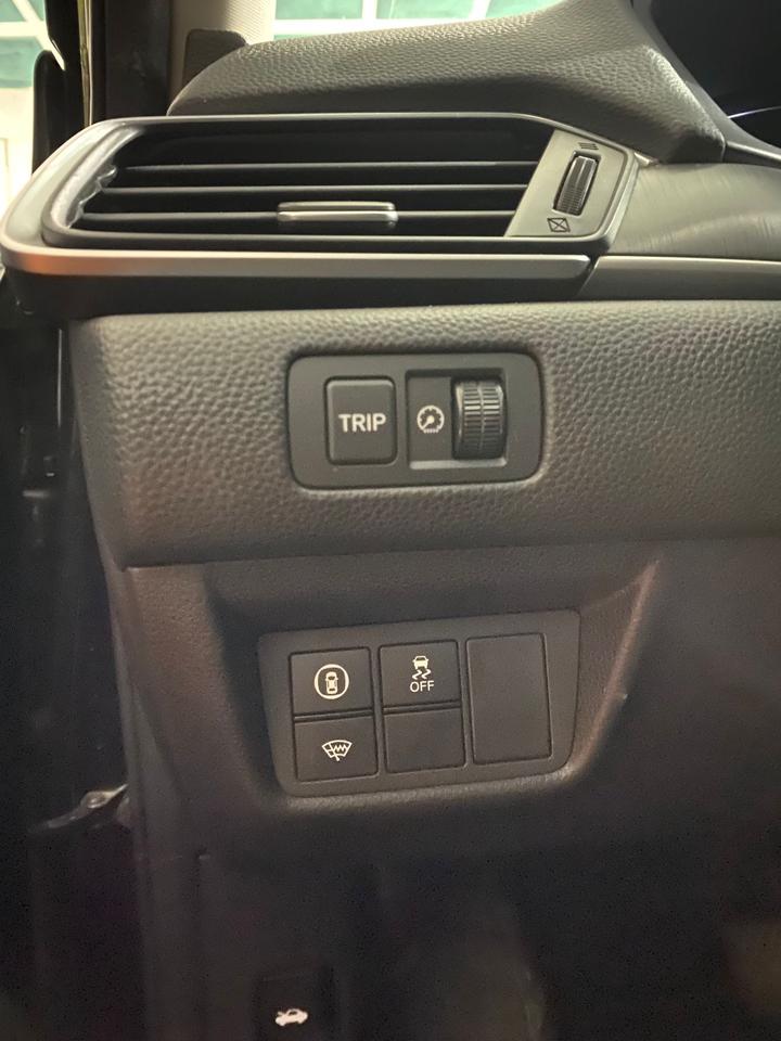 2019 Honda Accord LX Photo