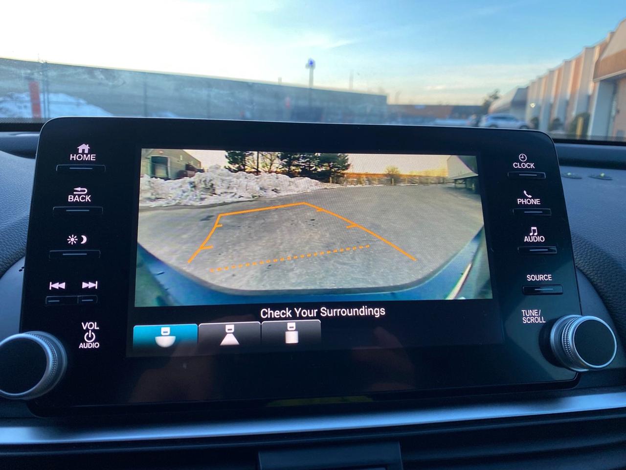 2019 Honda Accord LX Photo
