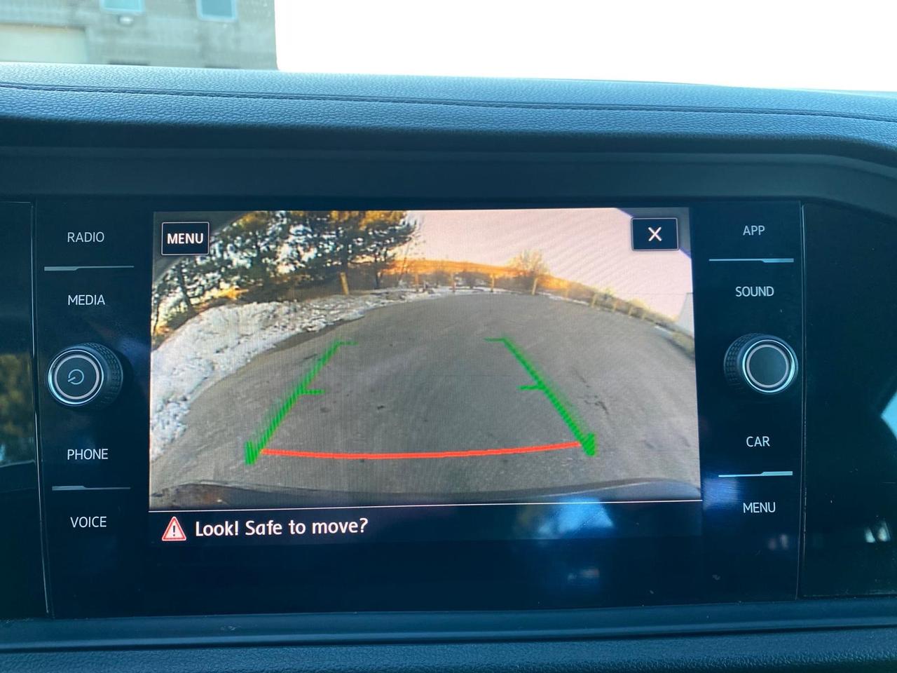 2019 Volkswagen Jetta Highline | LEATHER | SUNROOF | NO ACCIDENT Photo