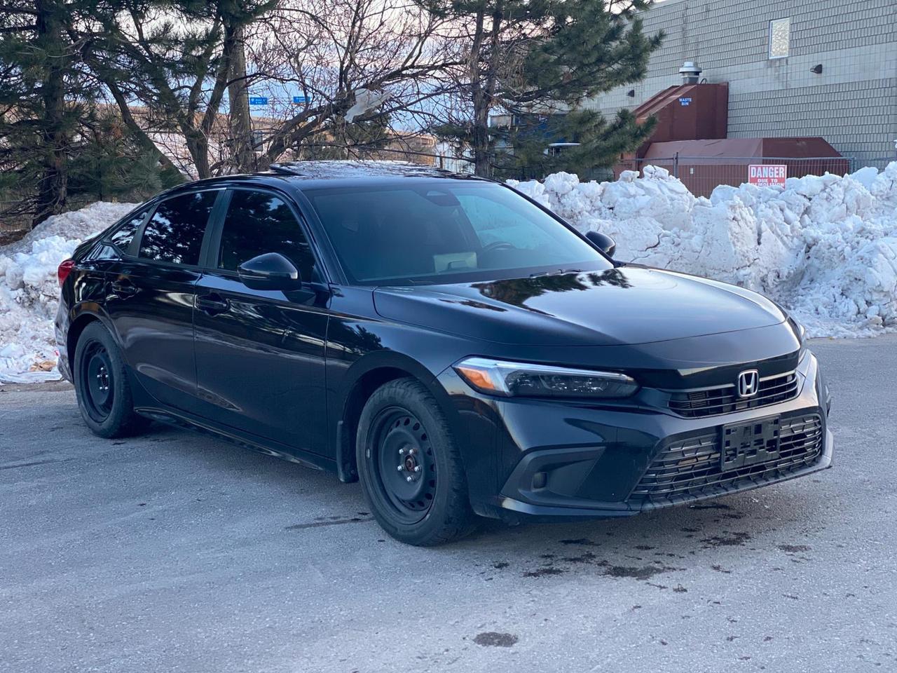 2024 Honda Civic SPORT | LEATHER | SUNROOF Photo3