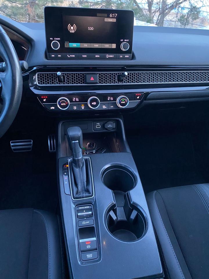 2024 Honda Civic SPORT | LEATHER | SUNROOF Photo