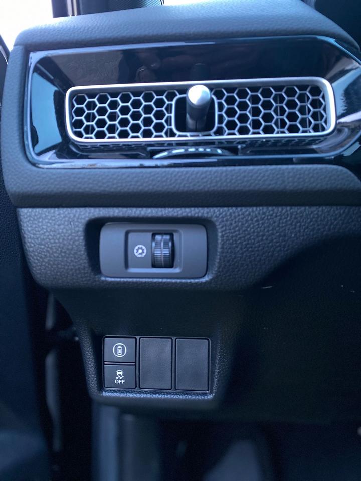 2024 Honda Civic SPORT | LEATHER | SUNROOF Photo