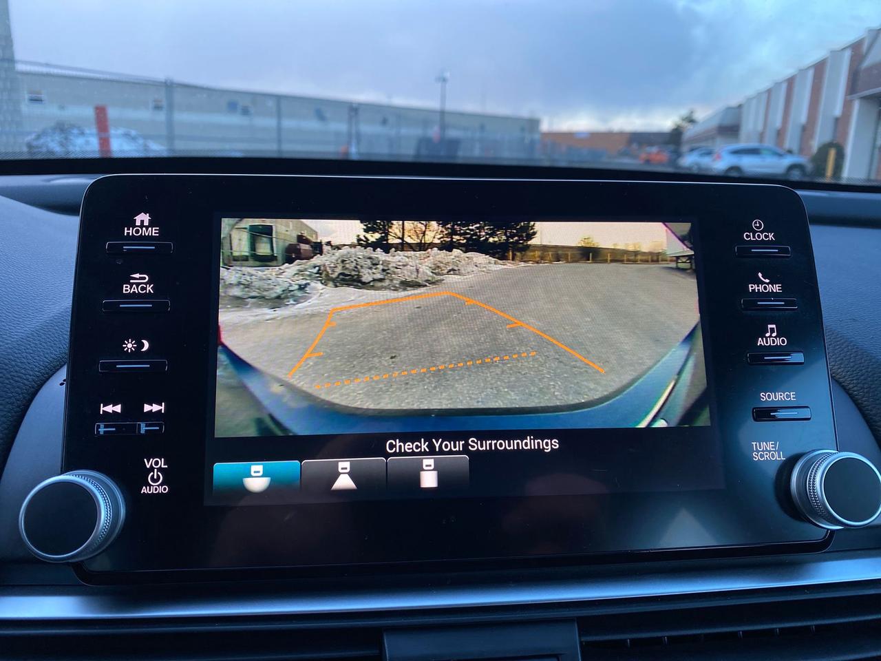 2018 Honda Accord LX Photo