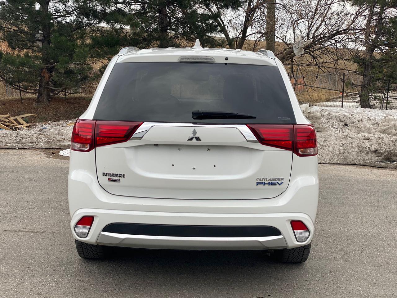 2018 Mitsubishi Outlander PHEV HYBRID GT AWD NO ACCIDENT Photo