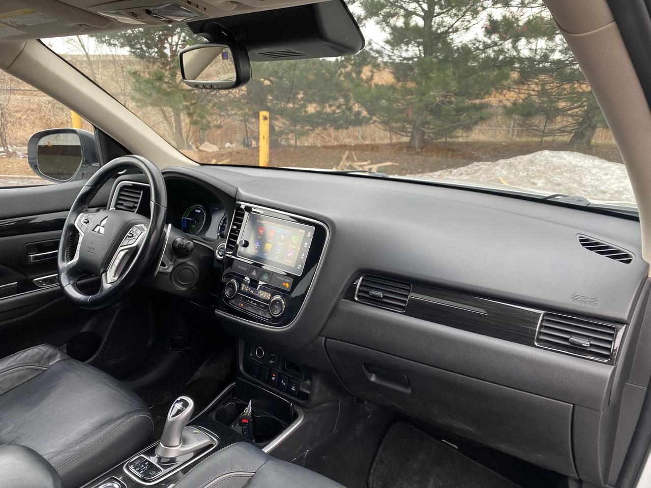 2018 Mitsubishi Outlander PHEV HYBRID GT AWD NO ACCIDENT Photo