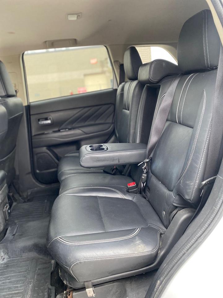 2018 Mitsubishi Outlander PHEV HYBRID GT AWD NO ACCIDENT Photo