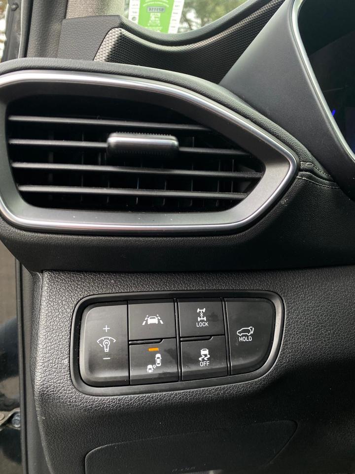 2020 Hyundai Santa Fe LUXURY AWD NO ACCIDENT | PANOROOF | LEATHER Photo