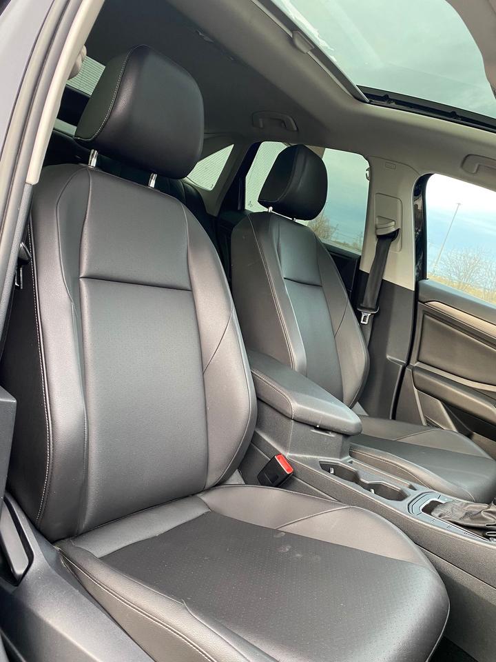 2020 Volkswagen Jetta HIGHLINE | LEATHER | SUNROOF Photo
