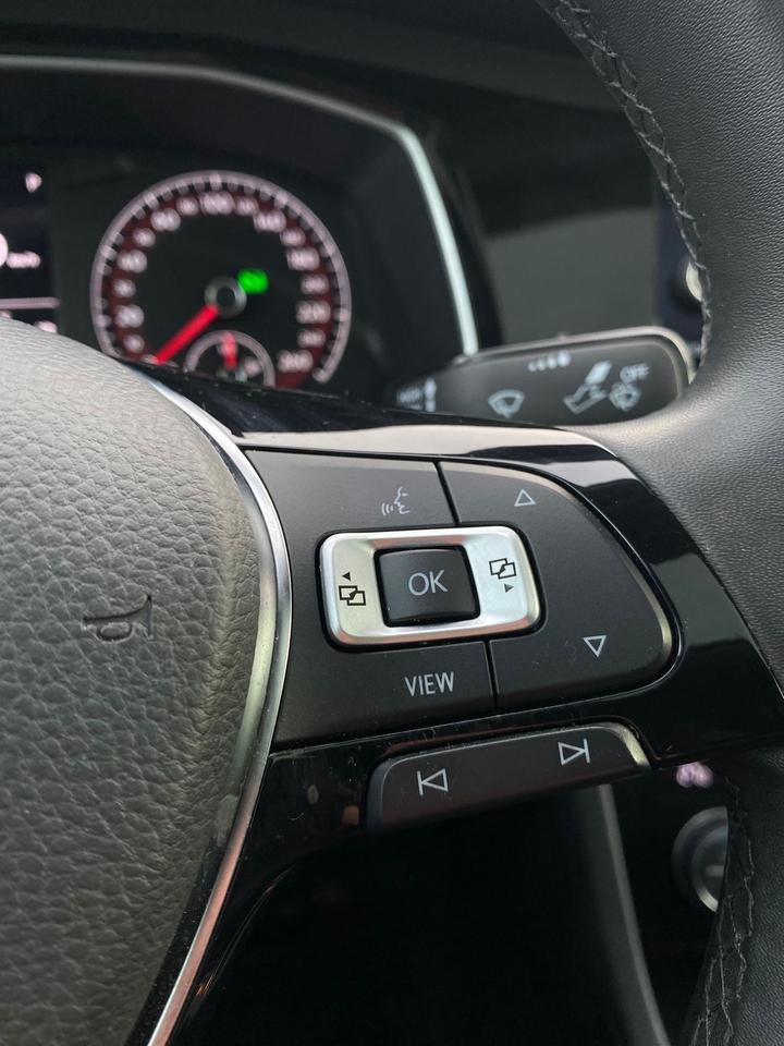 2020 Volkswagen Jetta HIGHLINE | LEATHER | SUNROOF Photo