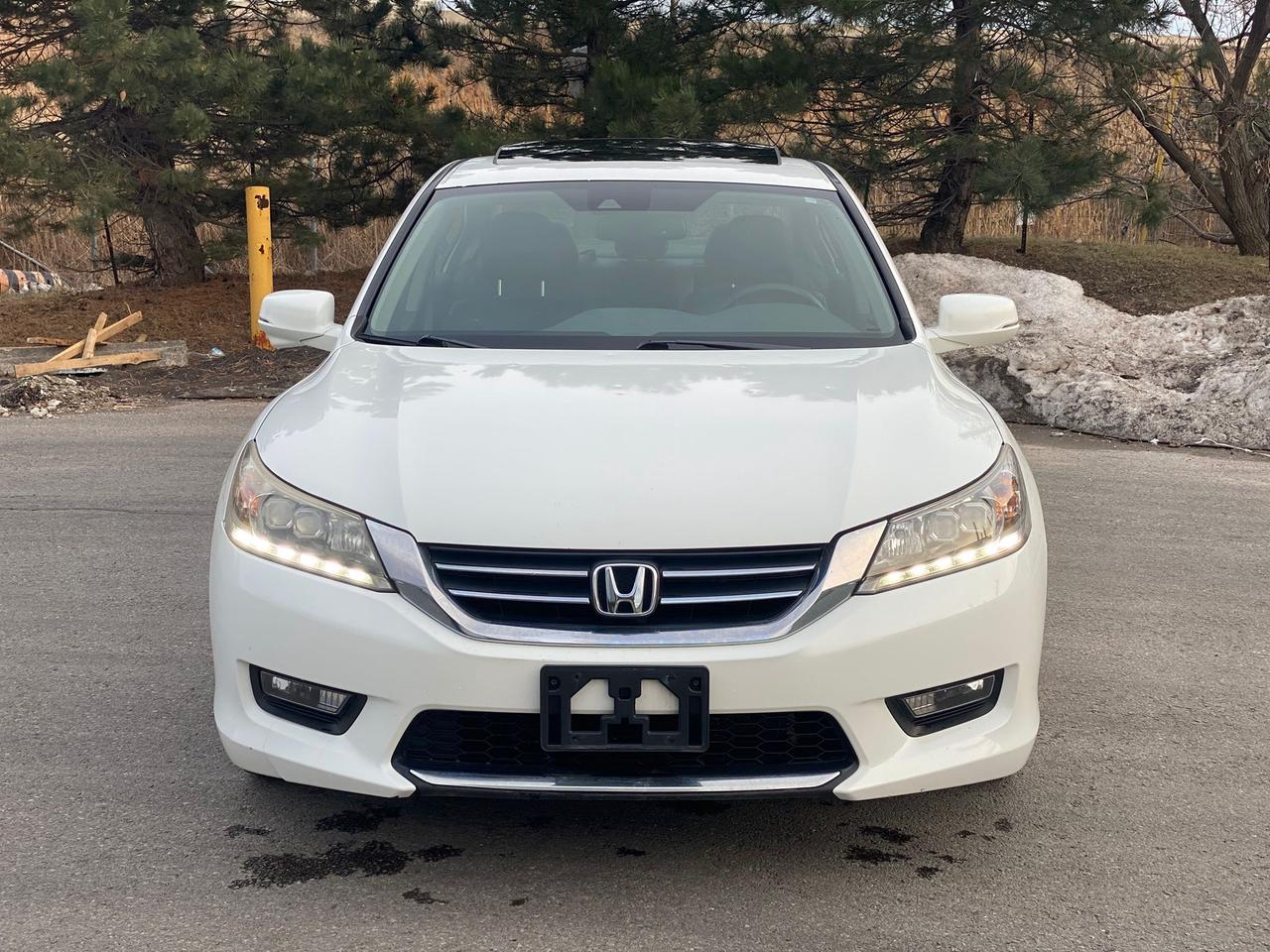 2015 Honda Accord Touring | LEATHER | SUNROOF Photo