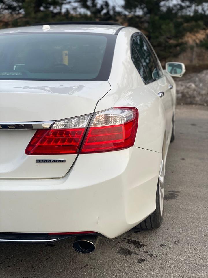 2015 Honda Accord Touring | LEATHER | SUNROOF Photo