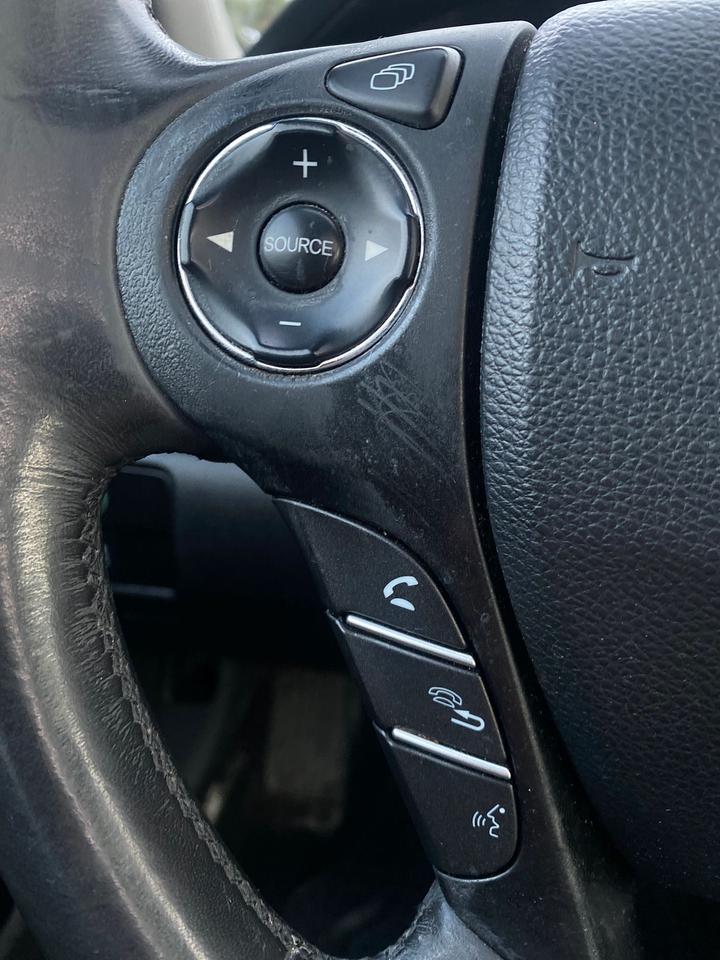 2015 Honda Accord Touring | LEATHER | SUNROOF Photo