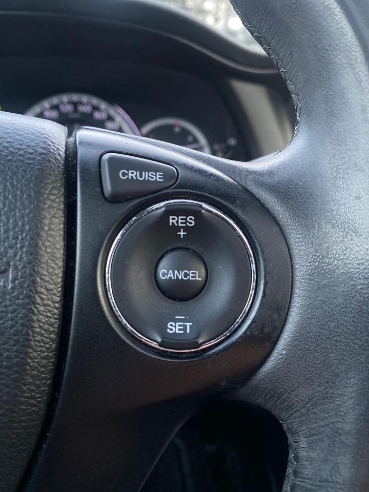 2015 Honda Accord Touring | LEATHER | SUNROOF Photo