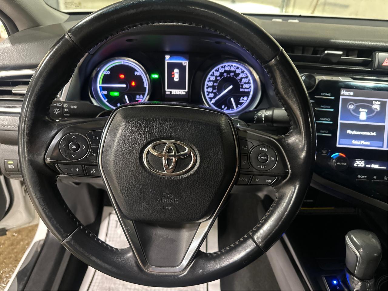 2018 Toyota Camry Hybrid SE Photo