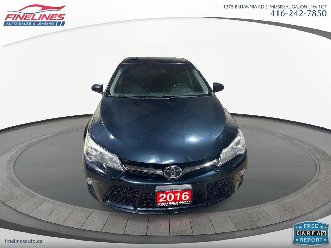 2016 Toyota Camry LE Photo