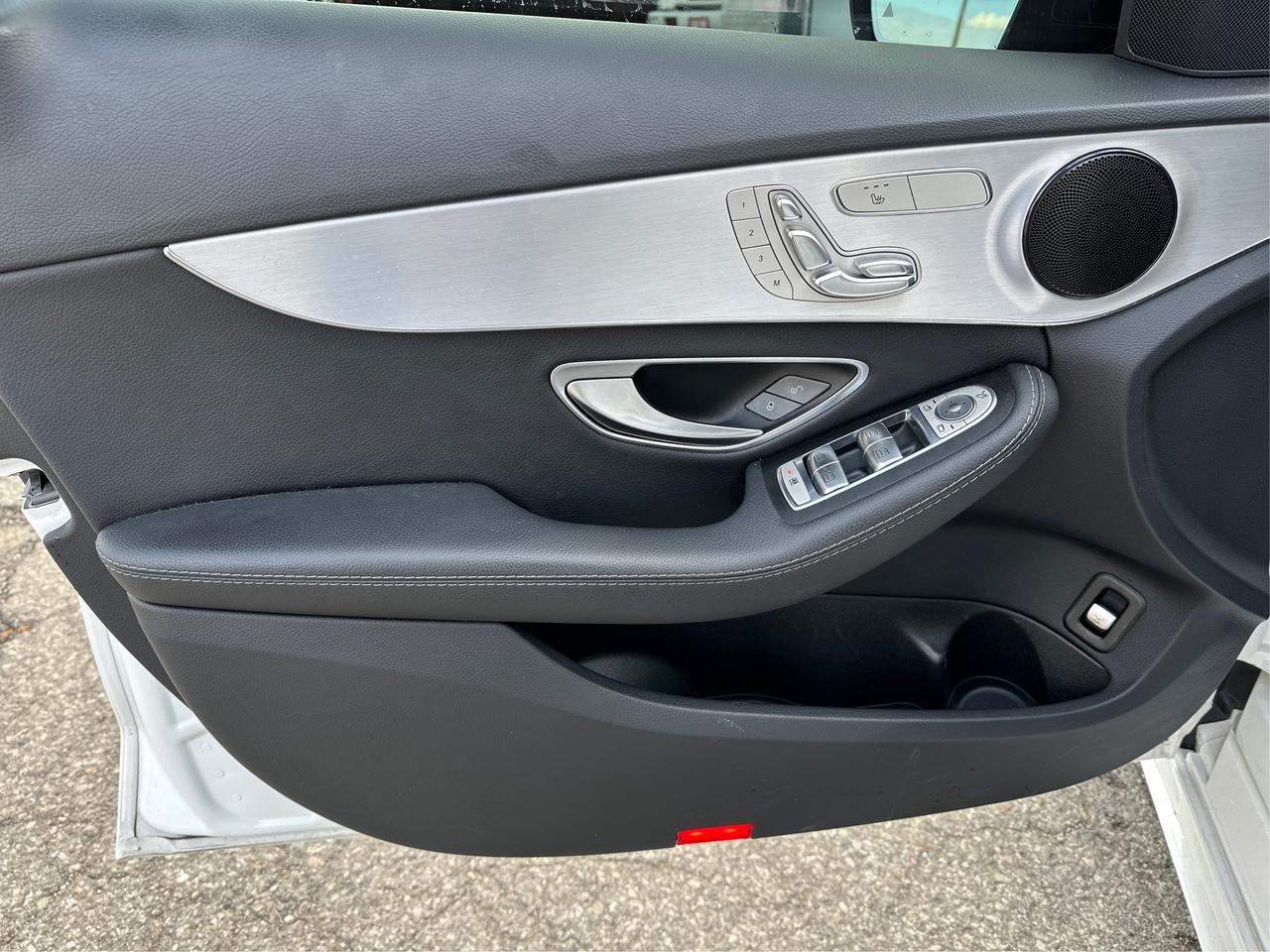 2018 Mercedes-Benz C-Class C300 Photo