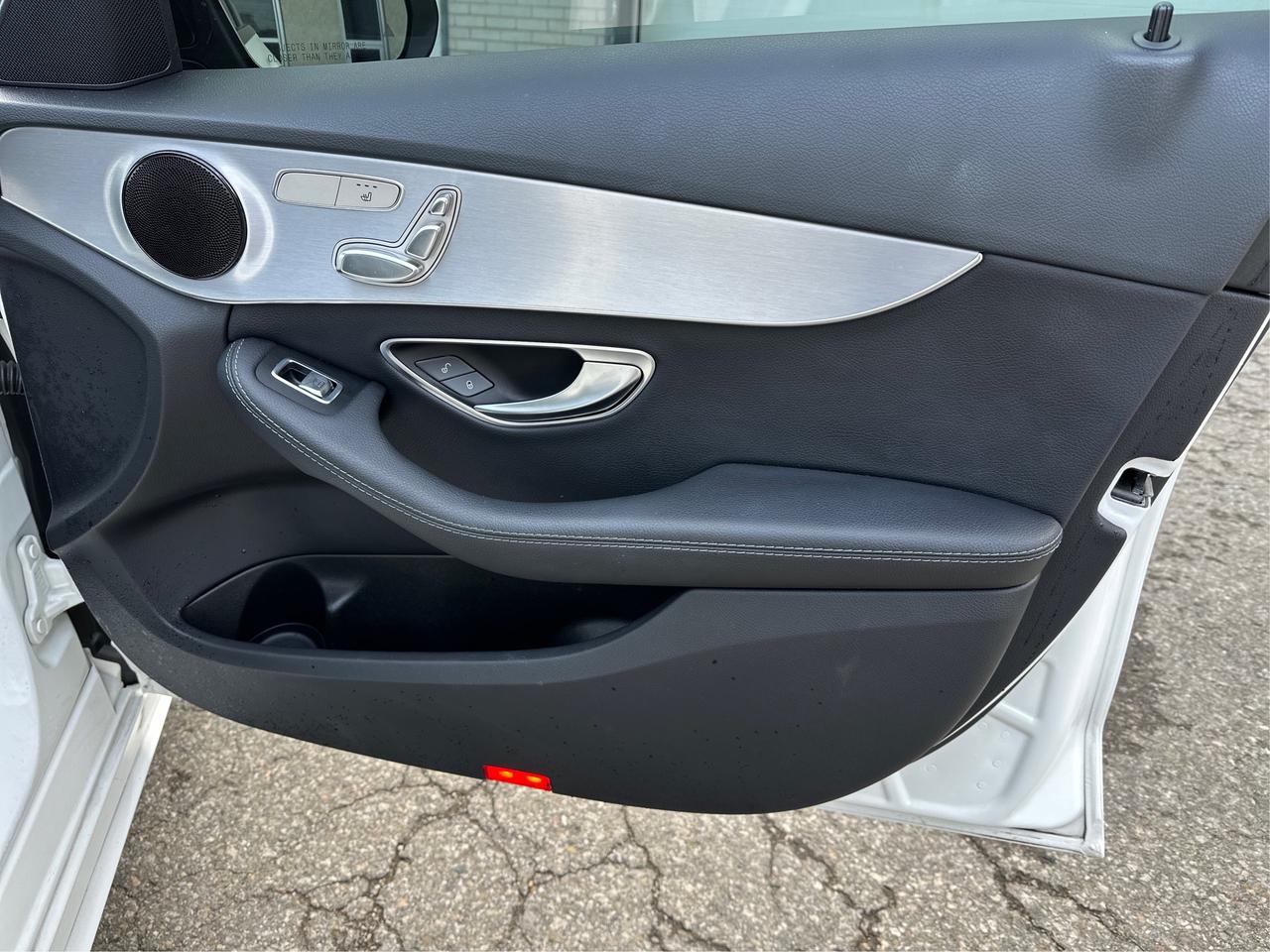 2018 Mercedes-Benz C-Class C300 Photo