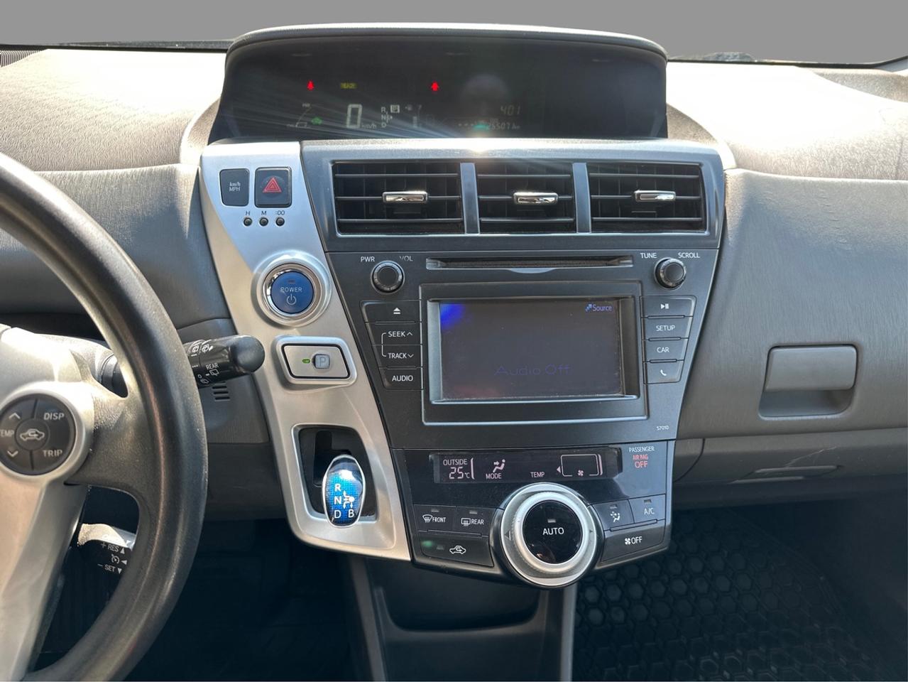 2014 Toyota Prius v Five Photo