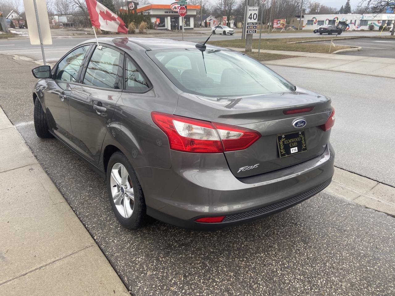2014 Ford Focus SE Photo