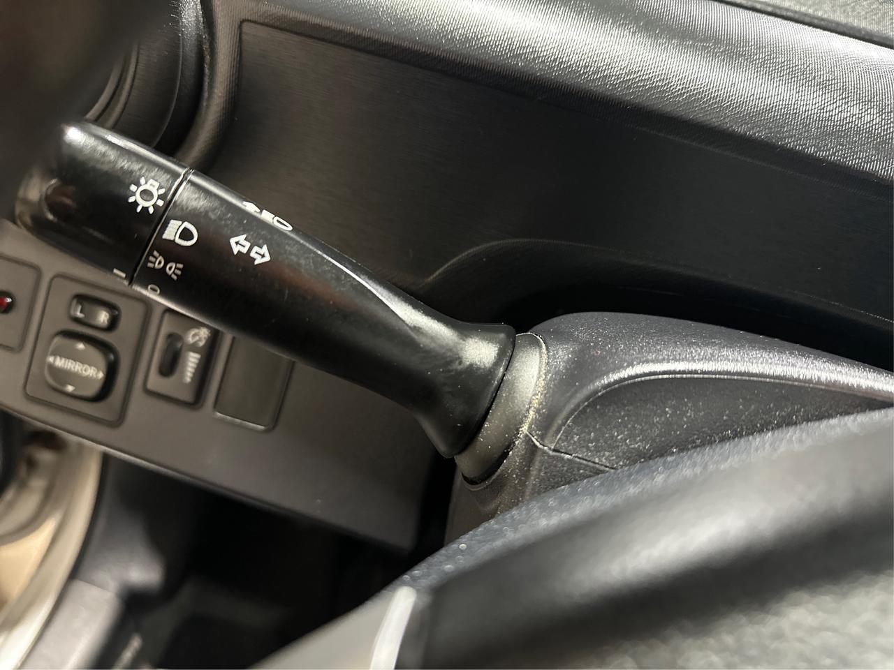 2016 Toyota Prius c Two Photo