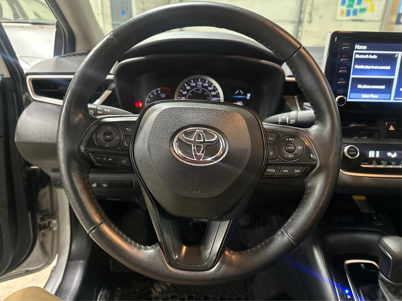 2021 Toyota Corolla LE Photo