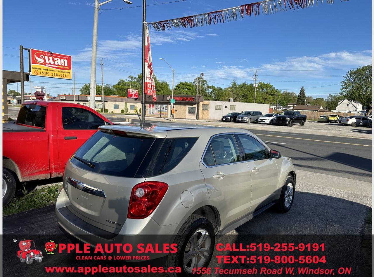 2015 Chevrolet Equinox LS Photo