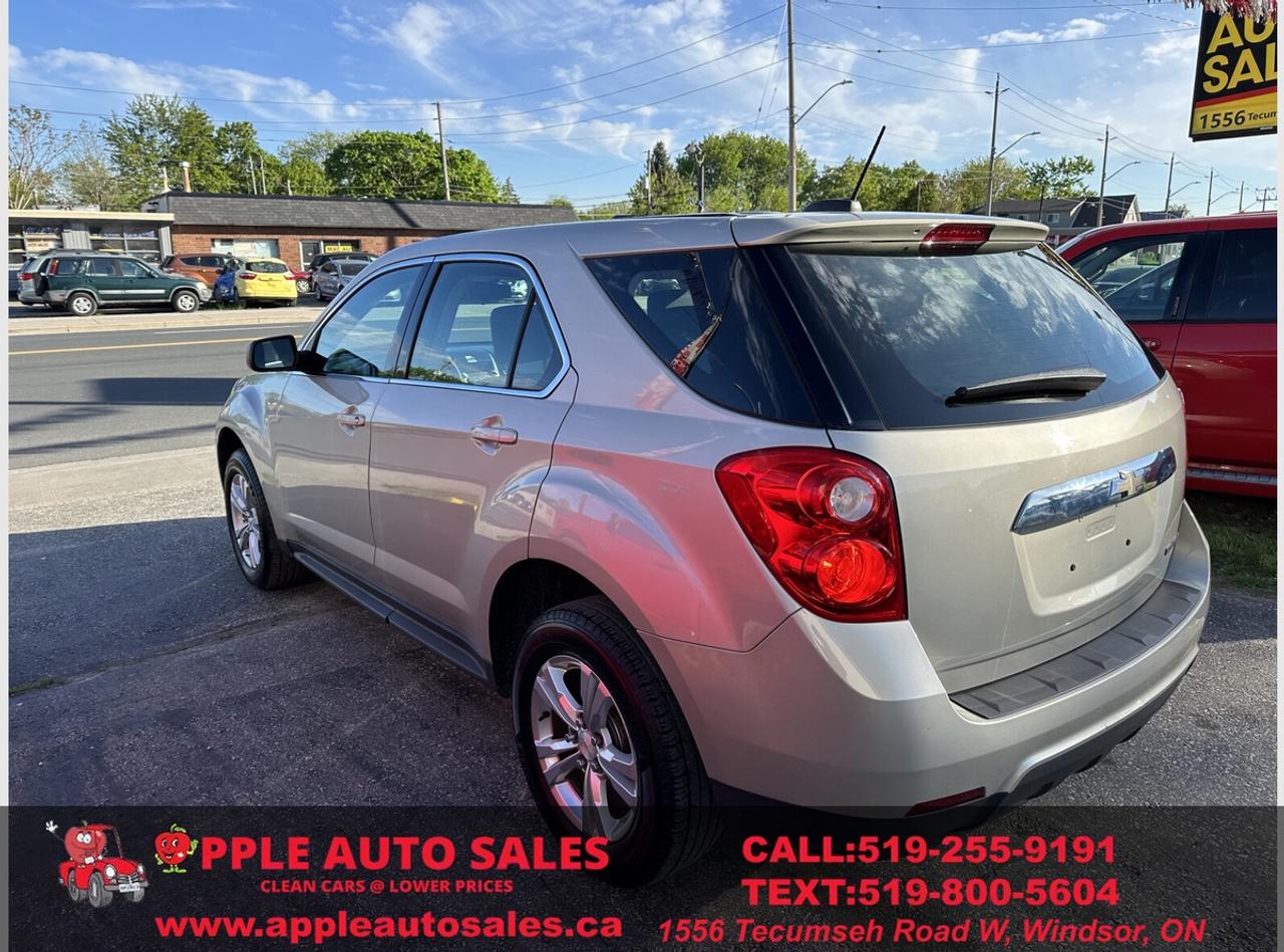 2015 Chevrolet Equinox LS Photo