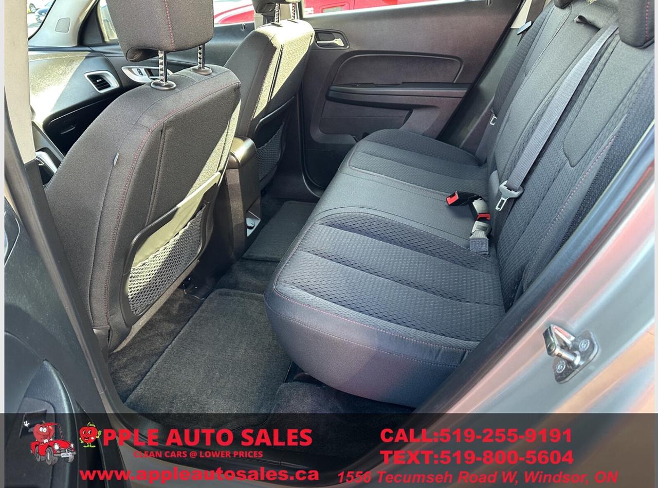 2015 Chevrolet Equinox LS Photo