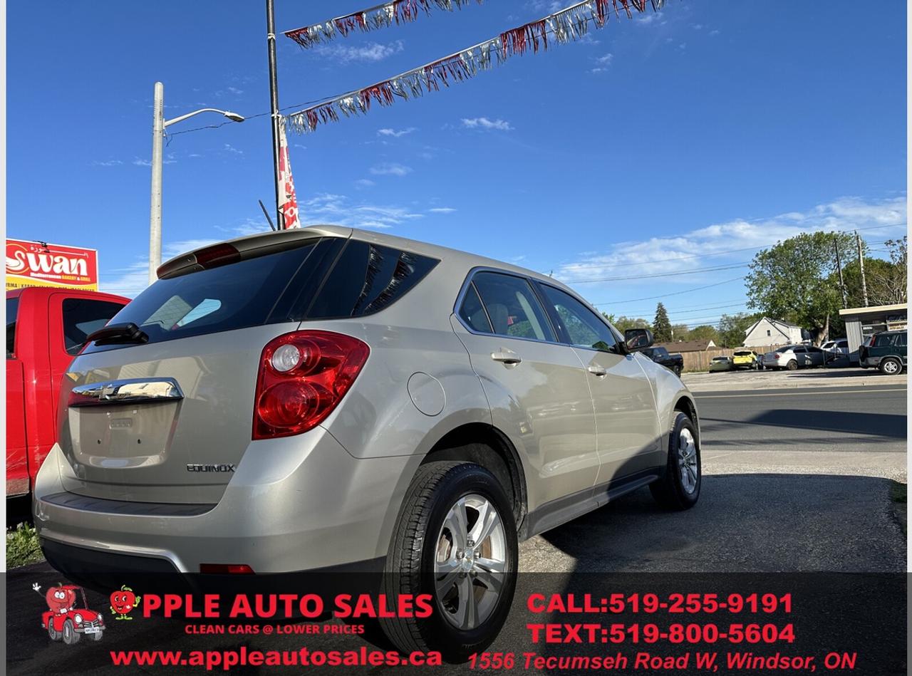 2015 Chevrolet Equinox LS Photo