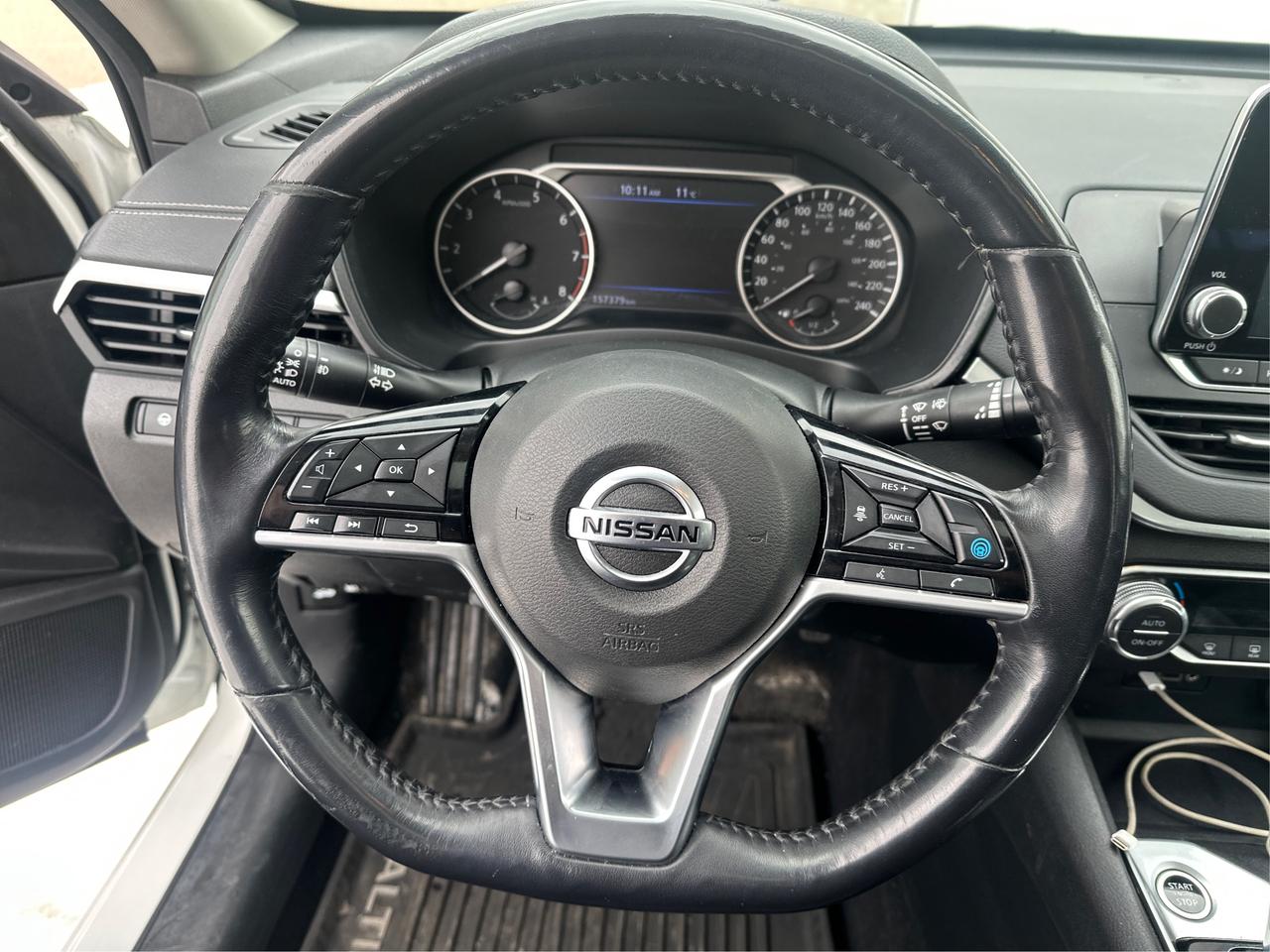 2019 Nissan Altima SV Photo