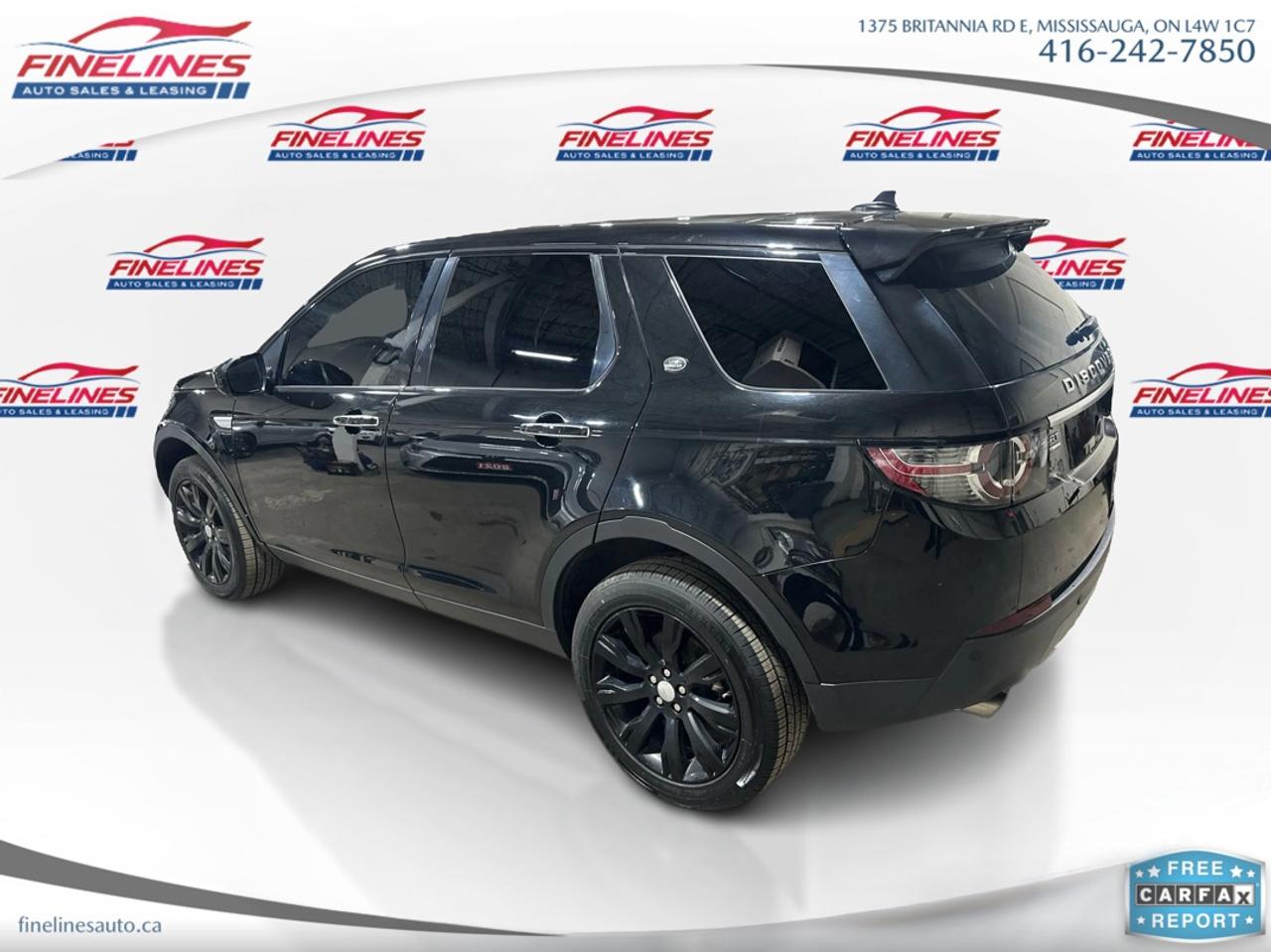 2016 Land Rover Discovery Sport HSE Photo2